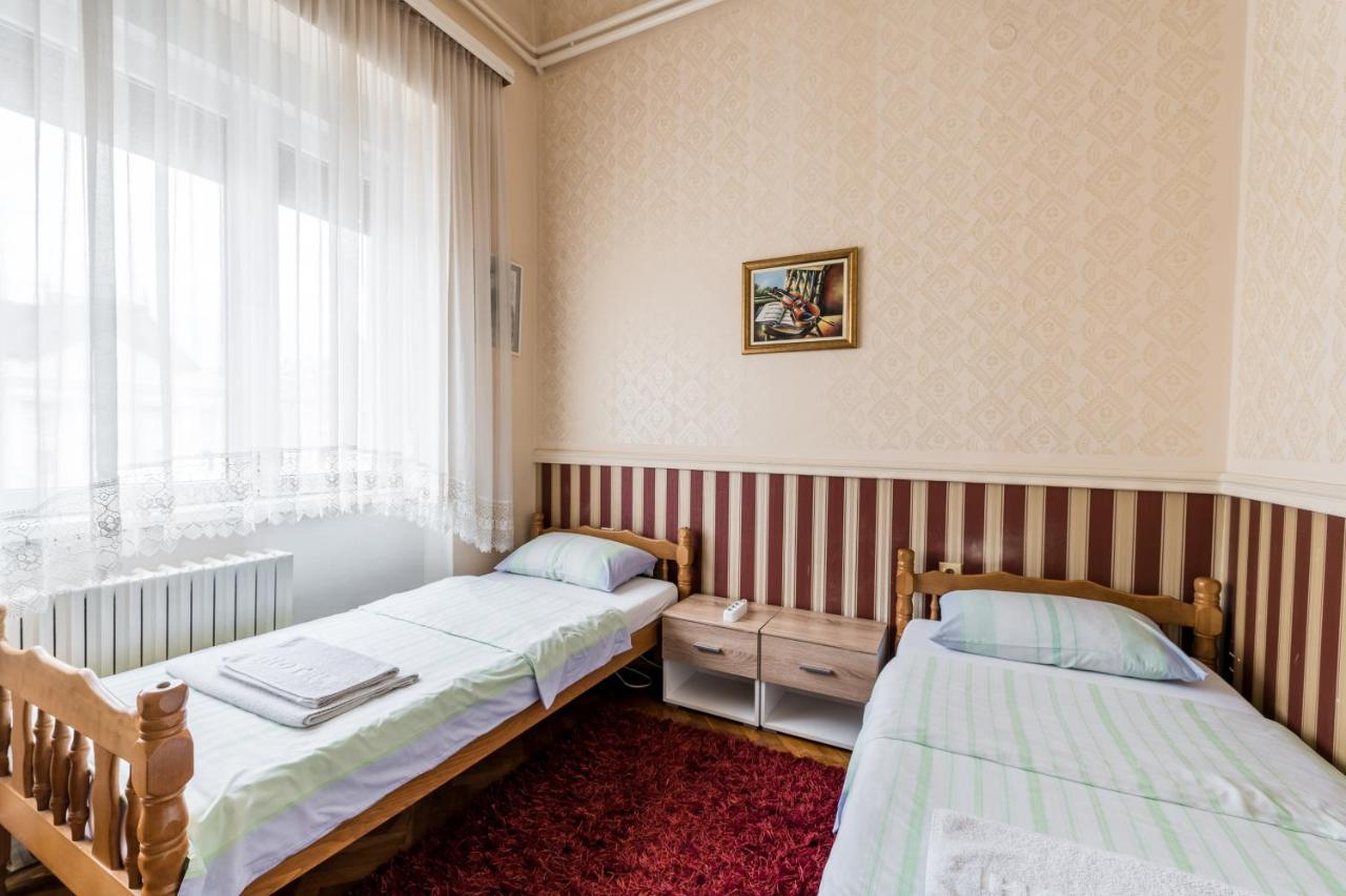 Panorama Apartment *